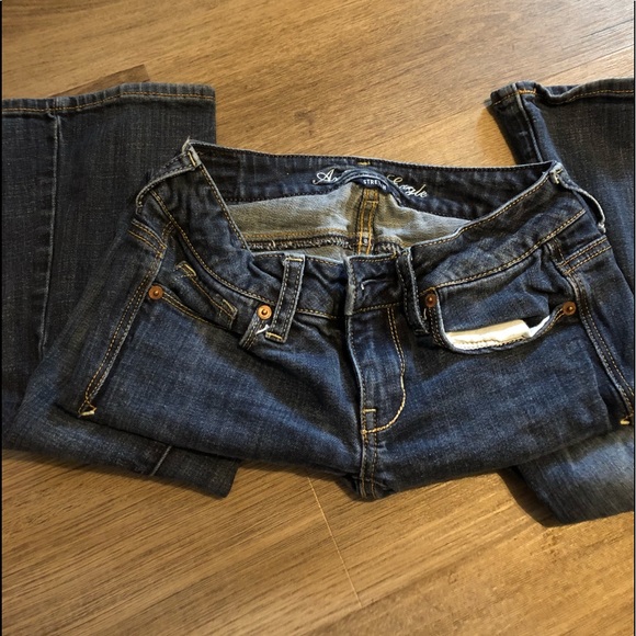 Miss me jeans and one pair of American eagle jeans - Picture 4 of 6